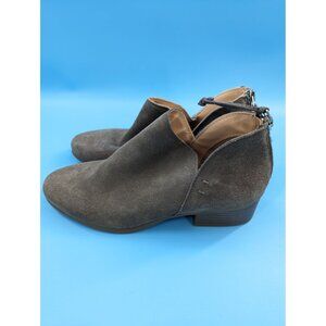 KENNETH COLE REACTION Womens‎ side skip booties grey size 7 NWOT $99